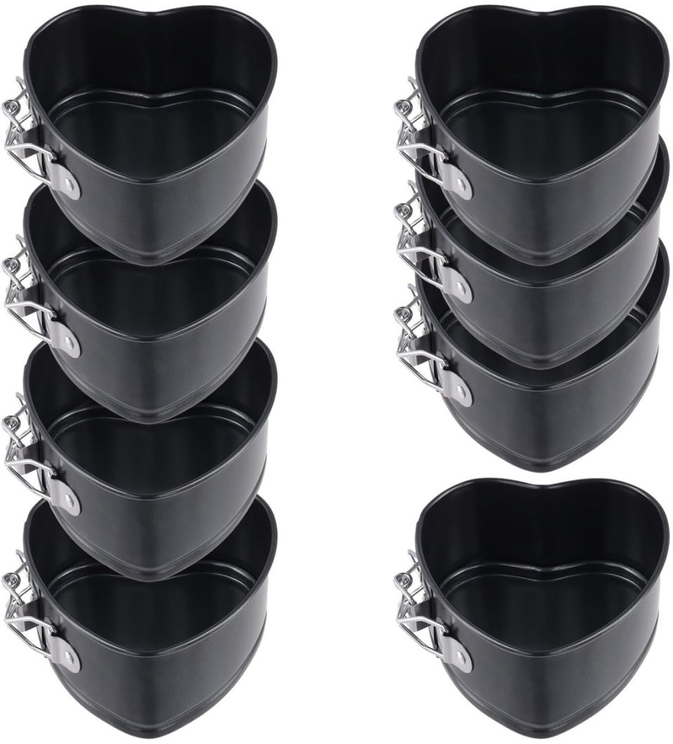 Famanu Set van 8 kleine springvormen in hartvorm 11 x 11 x 5 cm