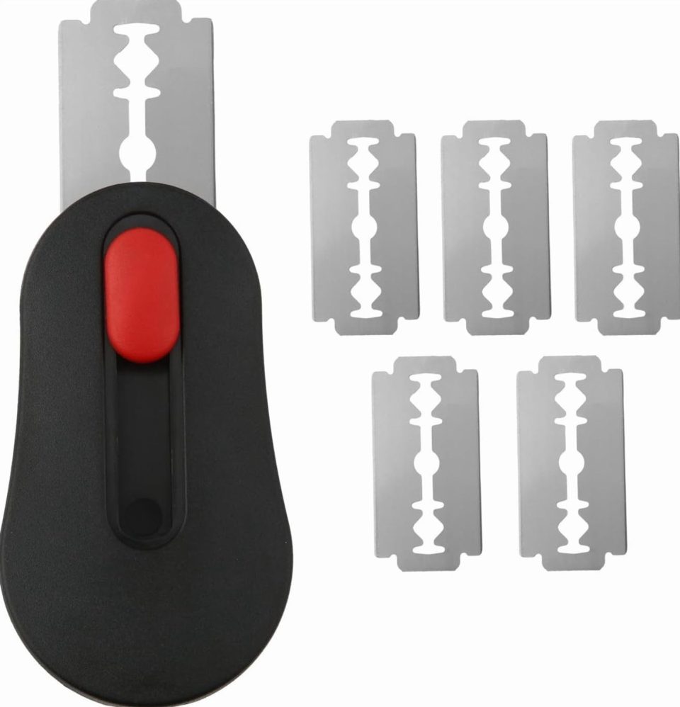 Inna (SklepikNaMedal) Deegsnijder met 5 scherpe roestvrijstalen mesjes 7 cm