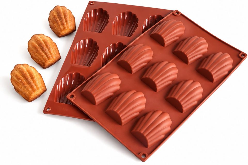 Knaak bakvorm Madeleine Siliconen Roodbruin