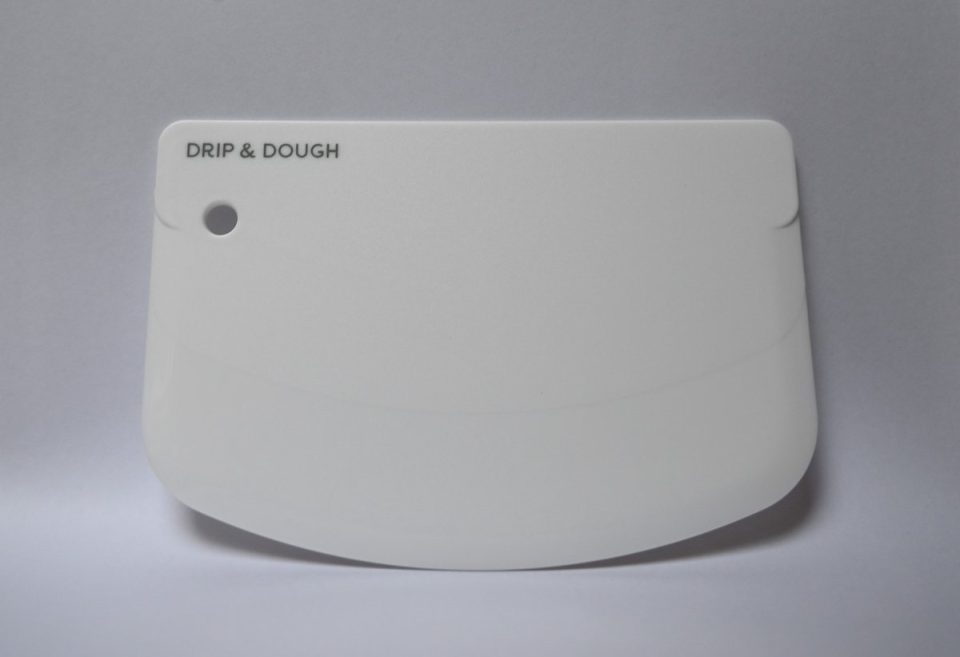 Drip & Dough Deegschraper Wit