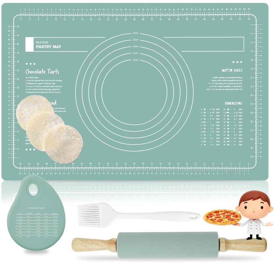 Famanu deegroller Siliconen met houten handvat 60 x 40 cm