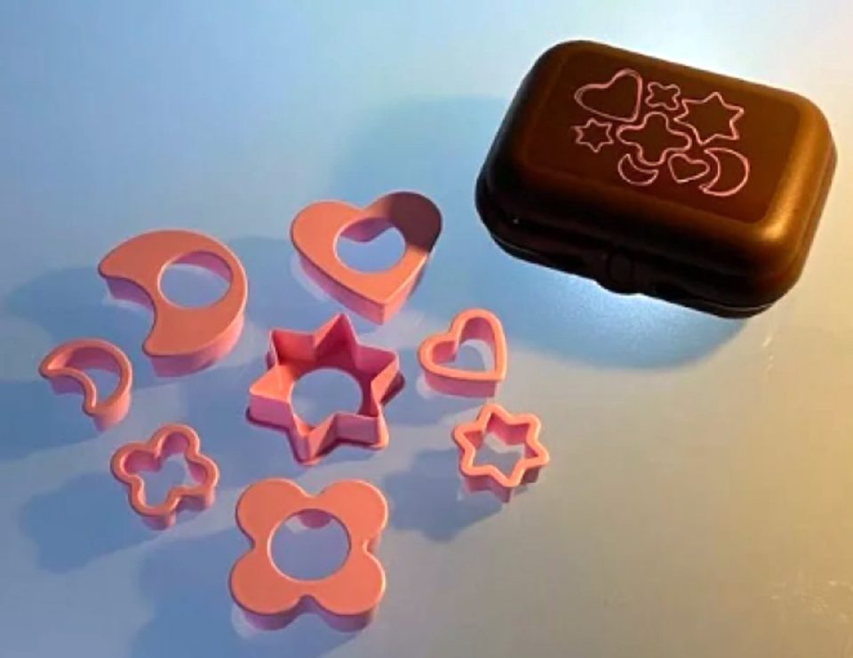 Tupperware 8-in-1 koekjesvormen, incl Clickdoosje