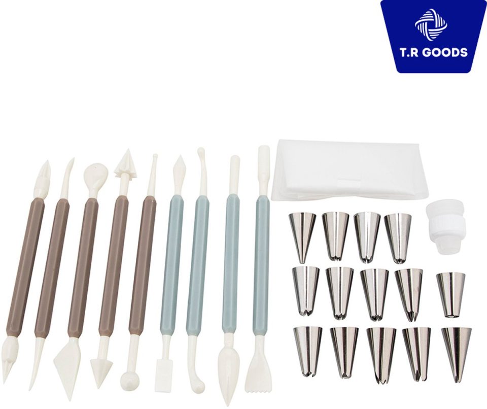 T.R Goods Taart Decoratie Set 24-delig