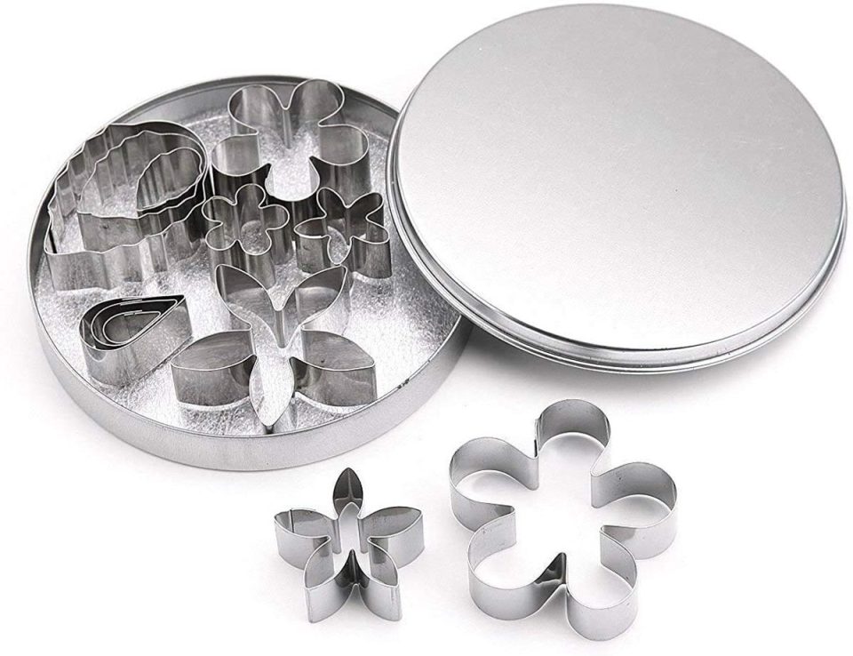 Selecto Bake Baking lente mini koekjesvormpjes blad rozenblaadjes (12 stuks)