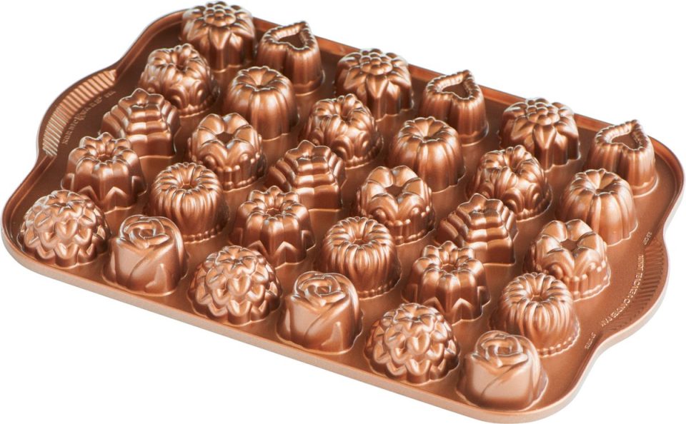 Nordic Ware bakvorm "Tea Cake & Candy"