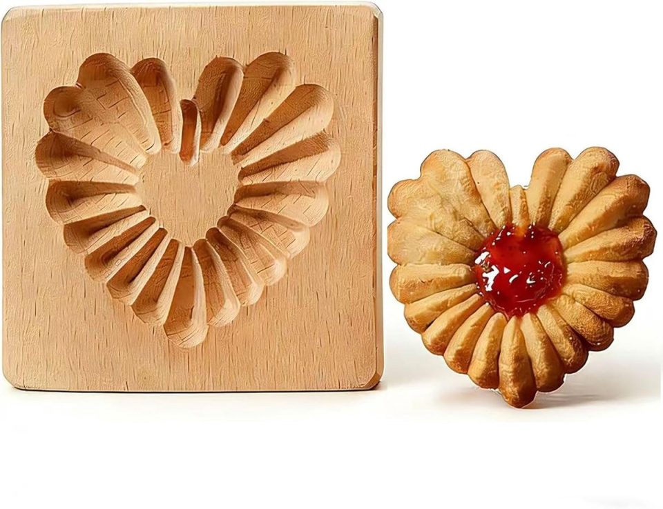 VHV bakvorm Koekjesstempel Koekjesvorm Houten Biscuit vorm Gegraveerd Hout Voor bakken en keuken Hartvormig ontwerp -Houtkleur